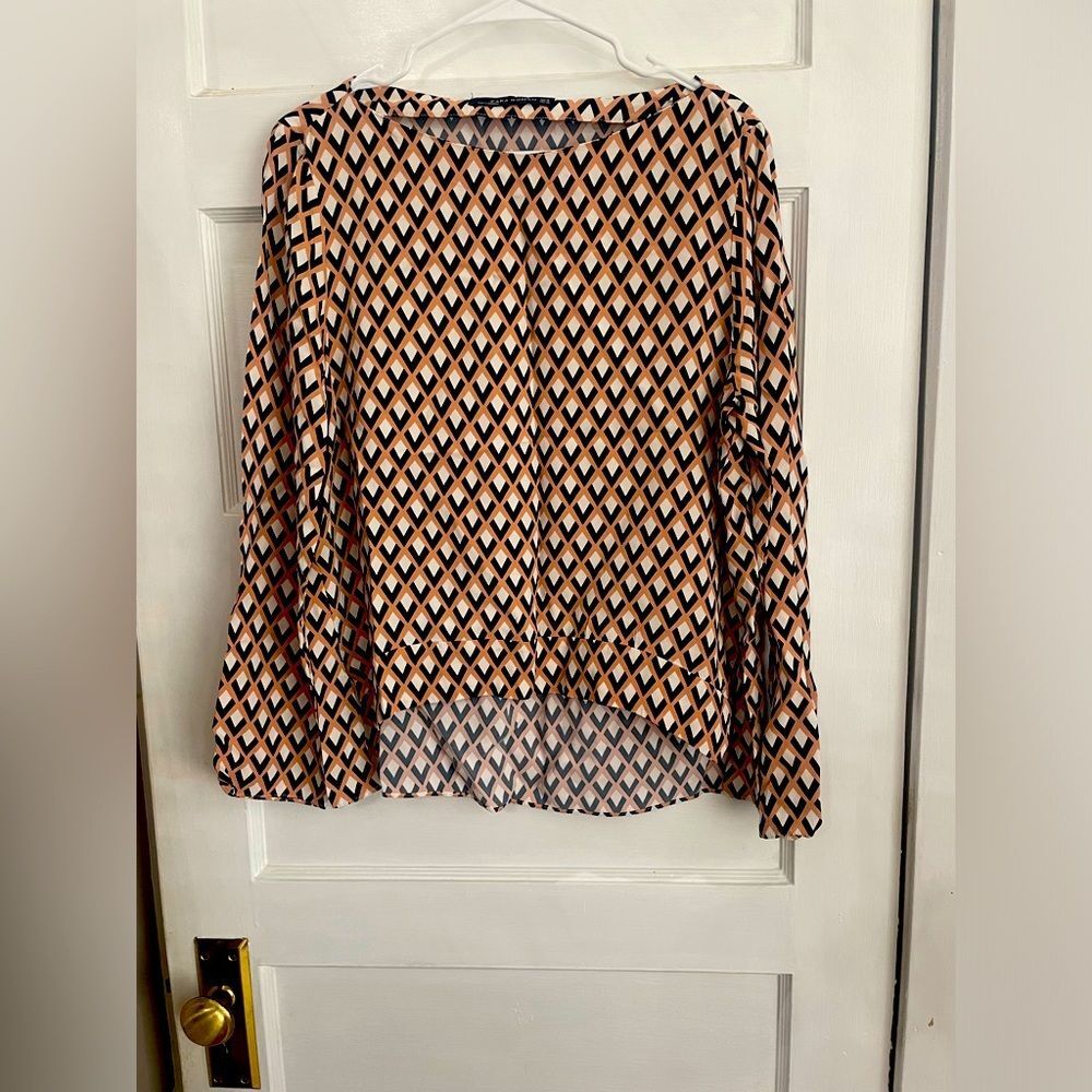 Zara Women XL Brown Black White Geometric Print Blouse EUC long sleeve